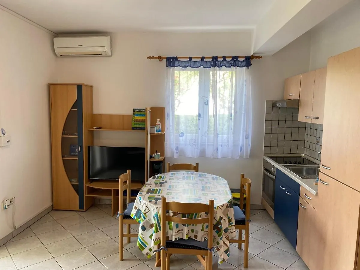 Apartments Malinska - Apartment 2 0*,  크로아티아