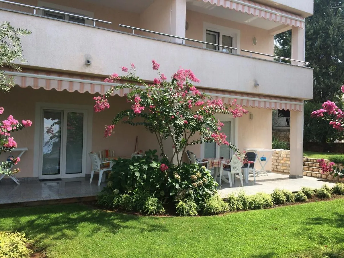 Apartments Malinska - Apartment 2 Хорватия